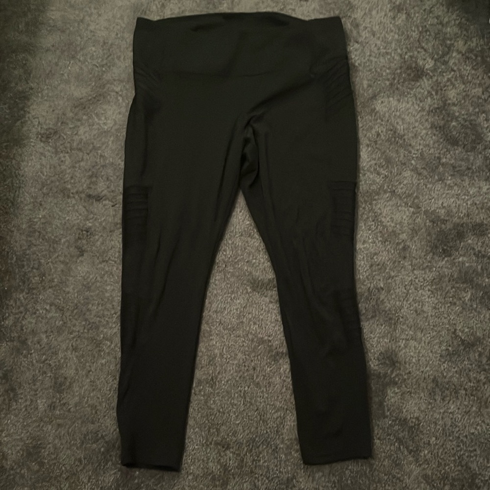Athleta Delaney moto tight, 2x